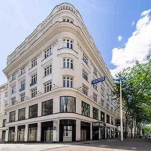 hotellátogatás
